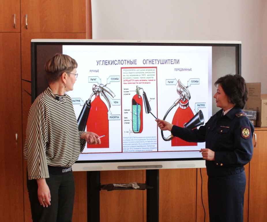 Профилактика пожарной безопасности в учебных учреждениях города Горно-Алтайска.
